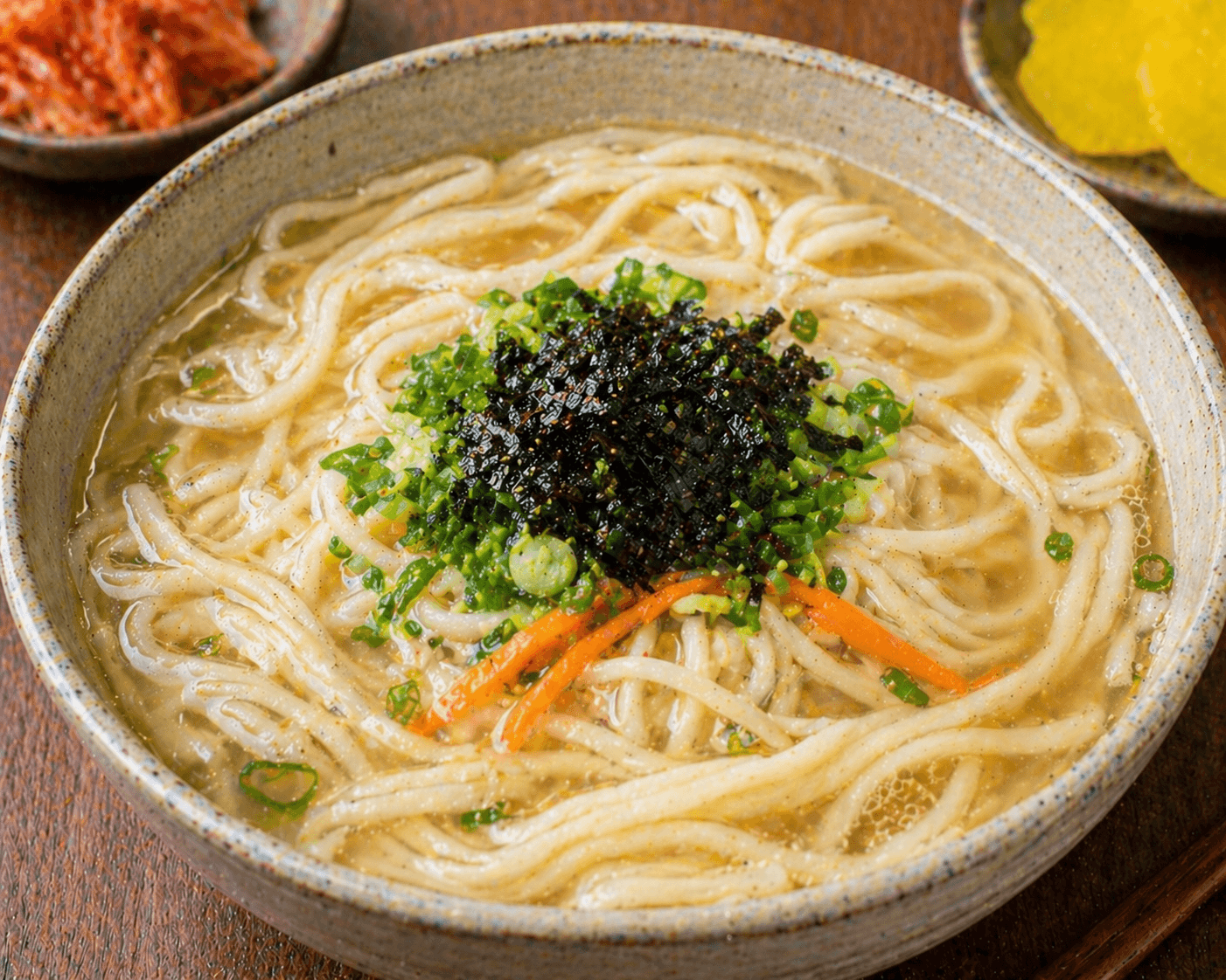 멸치칼국수