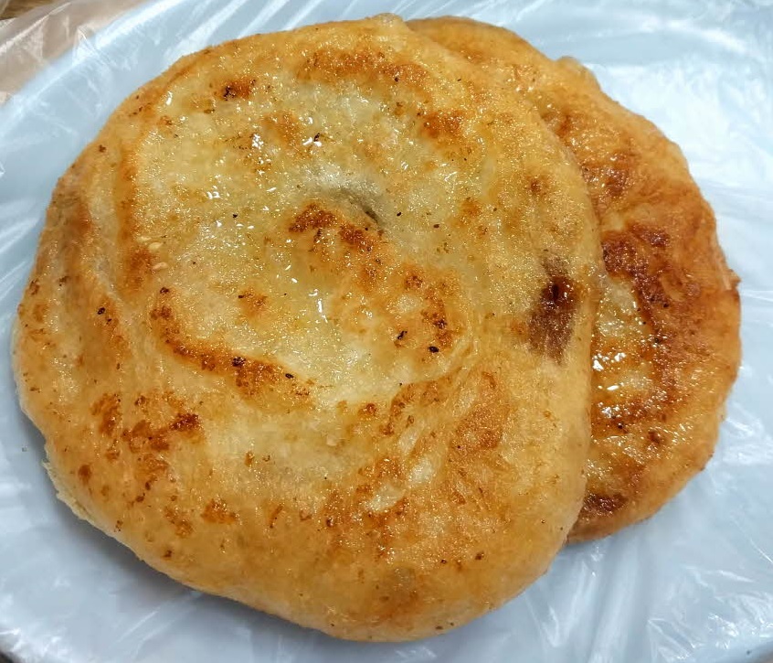 ํธ๋ก